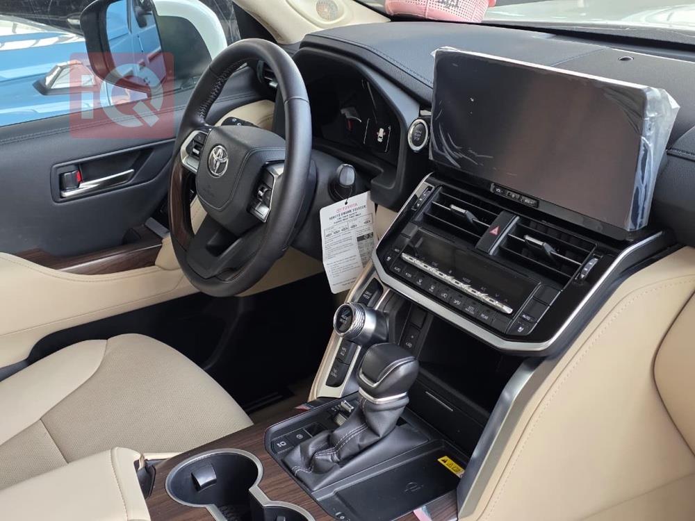 تويوتا لاندكروزر